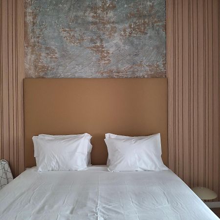 Brand New Hostel Anjos Lissabon Exterior foto