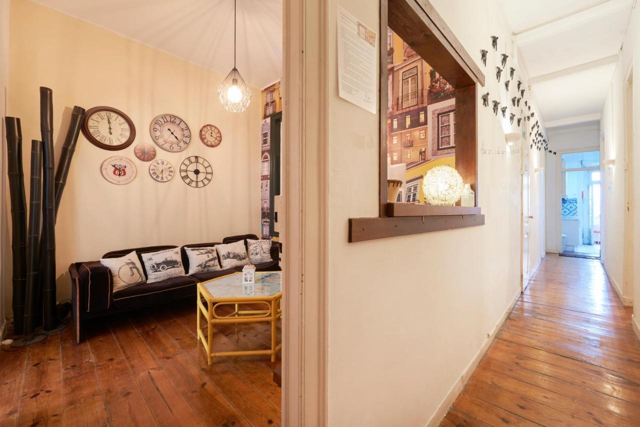 Brand New Hostel Anjos Lissabon Exterior foto