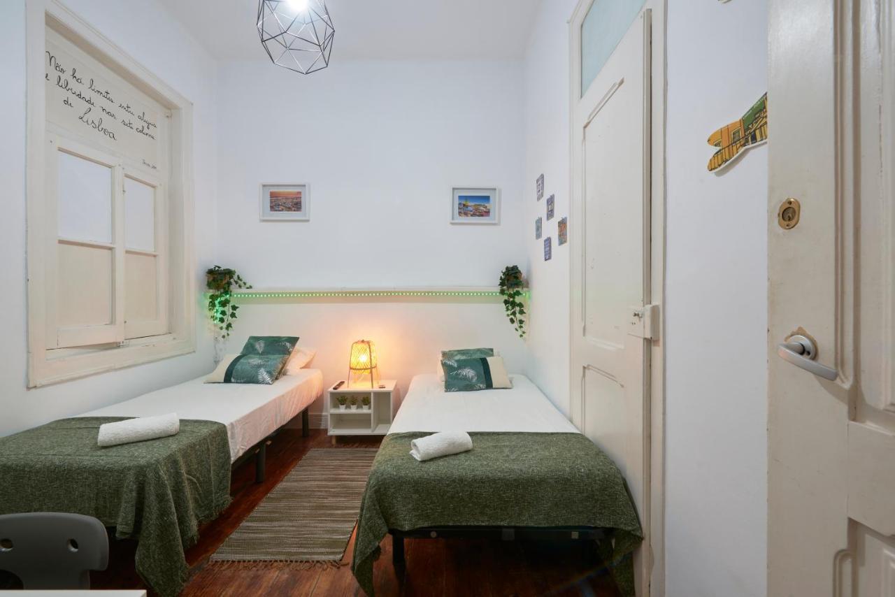 Brand New Hostel Anjos Lissabon Exterior foto