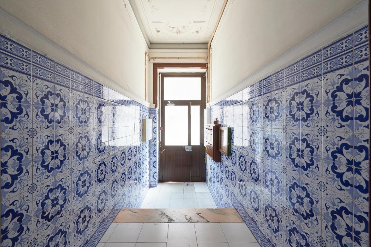 Brand New Hostel Anjos Lissabon Exterior foto