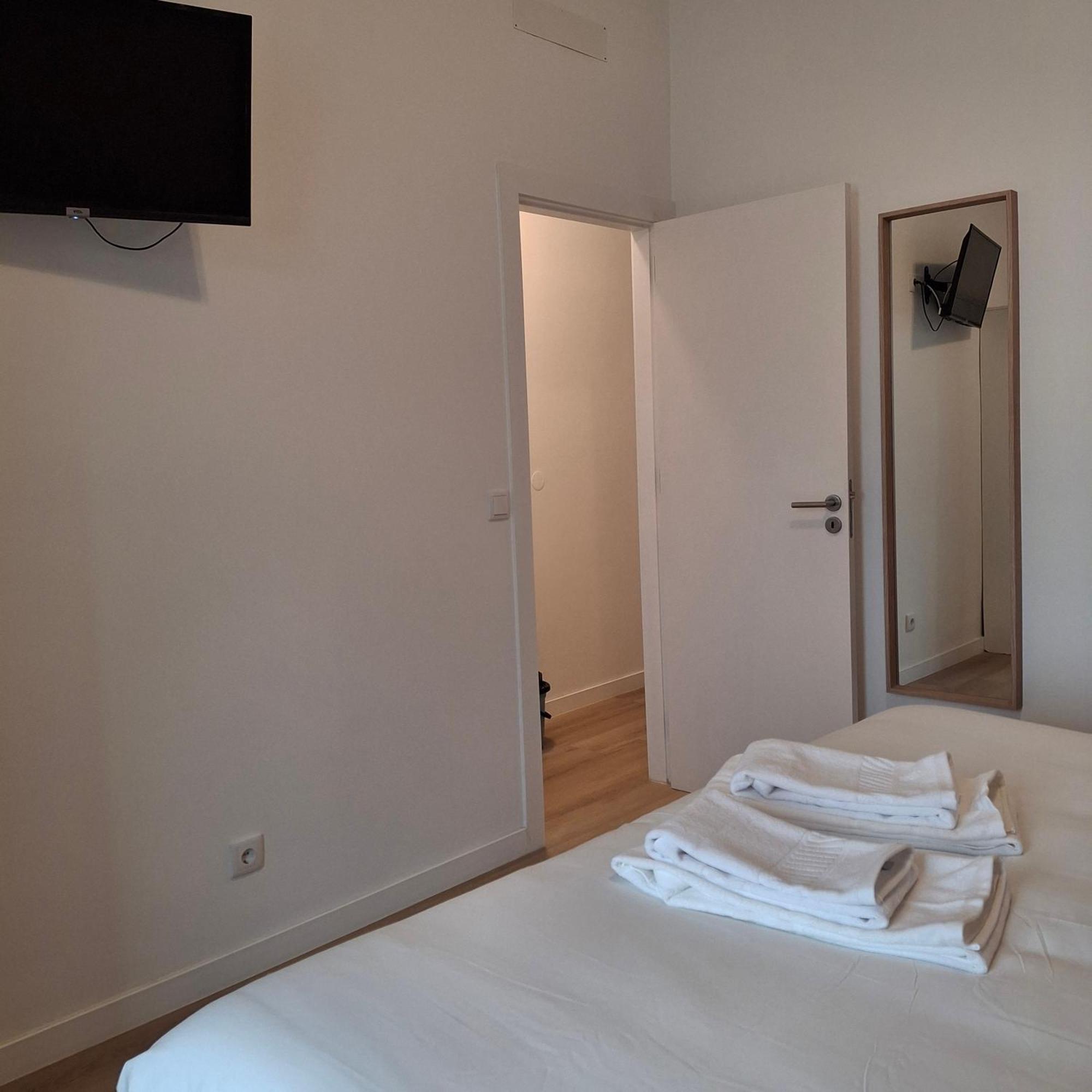 Brand New Hostel Anjos Lissabon Exterior foto