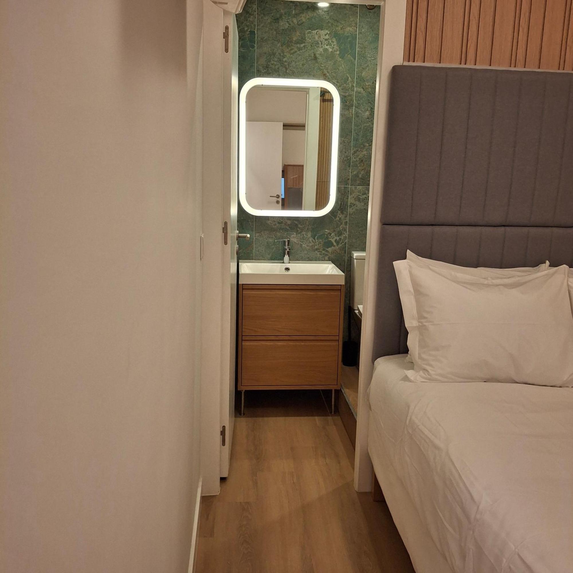 Brand New Hostel Anjos Lissabon Exterior foto